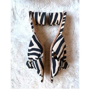 Loeffler Randall Celeste Bow Slides Black/Cream Canvas Zebra Stripe Heels Size 8